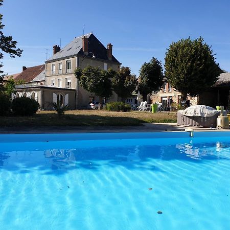 Domaine De La Caure Villa Bussiere-Dunoise Exterior photo